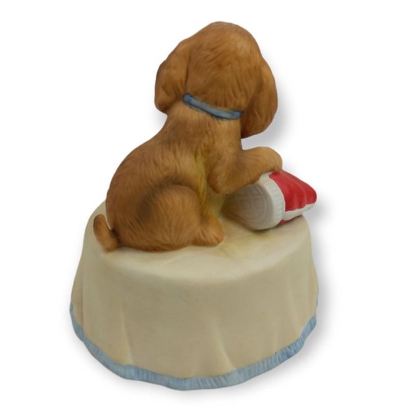 San Francisco Music Box Company Dog with a Shoe Figurine Vintage - Picture 4 of 7